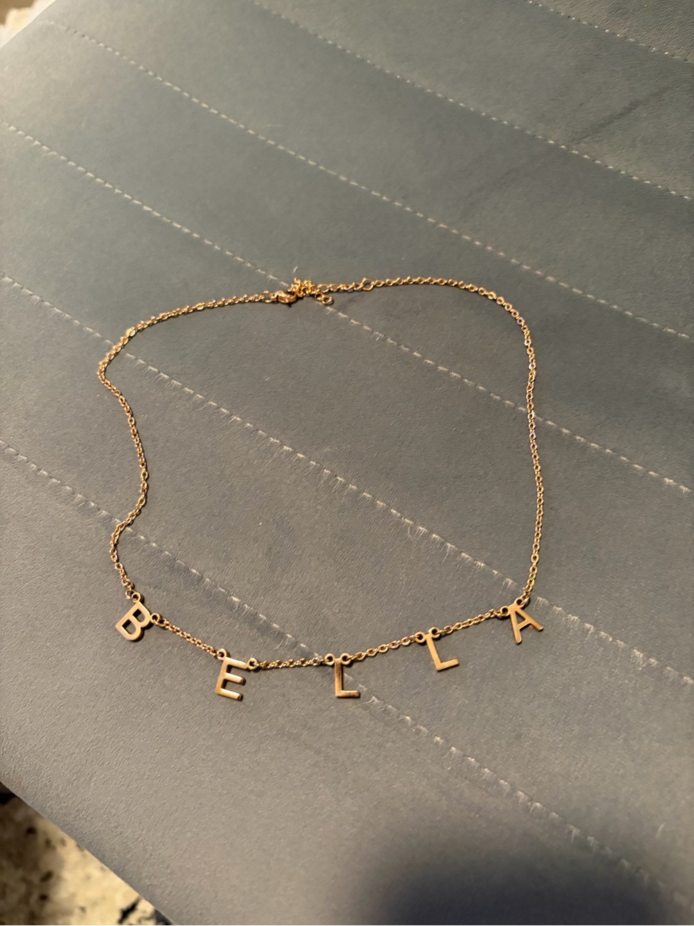 Bella Letter Rose Gold Necklace - Personalized Name Pendant